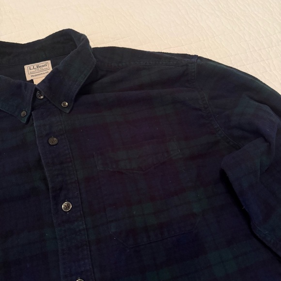 L.L. Bean Men's Dark Plaid Button Down Flannel Shirt Size XXL - Picture 5 of 10